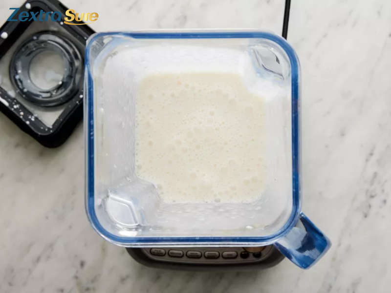 how-to-make-a-banana-milkshake (10)